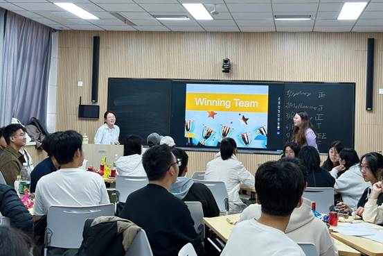 f0e656695ceb2684a3a86b80cb86888